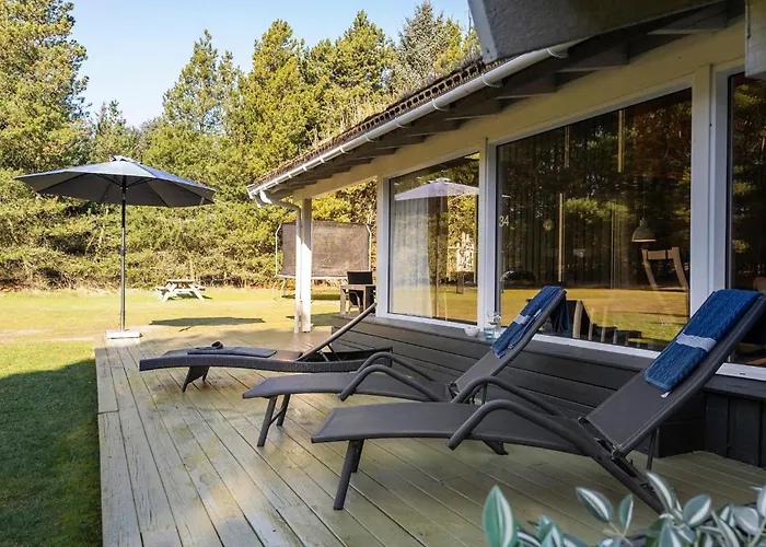 4 Bedroom Awesome In *